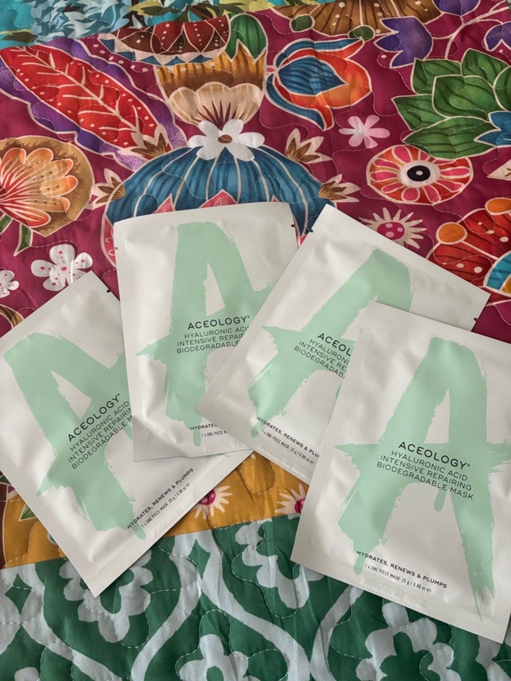 Aceology set of Hyaluronic Acid Intensive Repair Biodegradable Mask